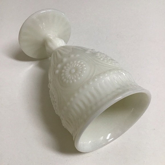 The Pioneer Woman Adeline Snow Milk Glass Goblet Tumbler Chalice White Gibson - Picture 4 of 16